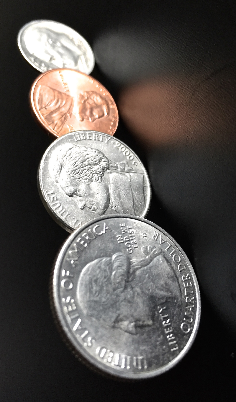 Illustration for article titled 27 Cool Photos Of International Coins